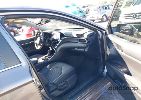 2023 Toyota Camry Se Night Shade/Se z USA, uszkodzony, nr VIN 4T1G11AK1PU802606